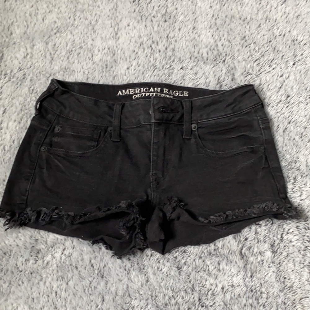 American Eagle, size 2, low shortie, stretch